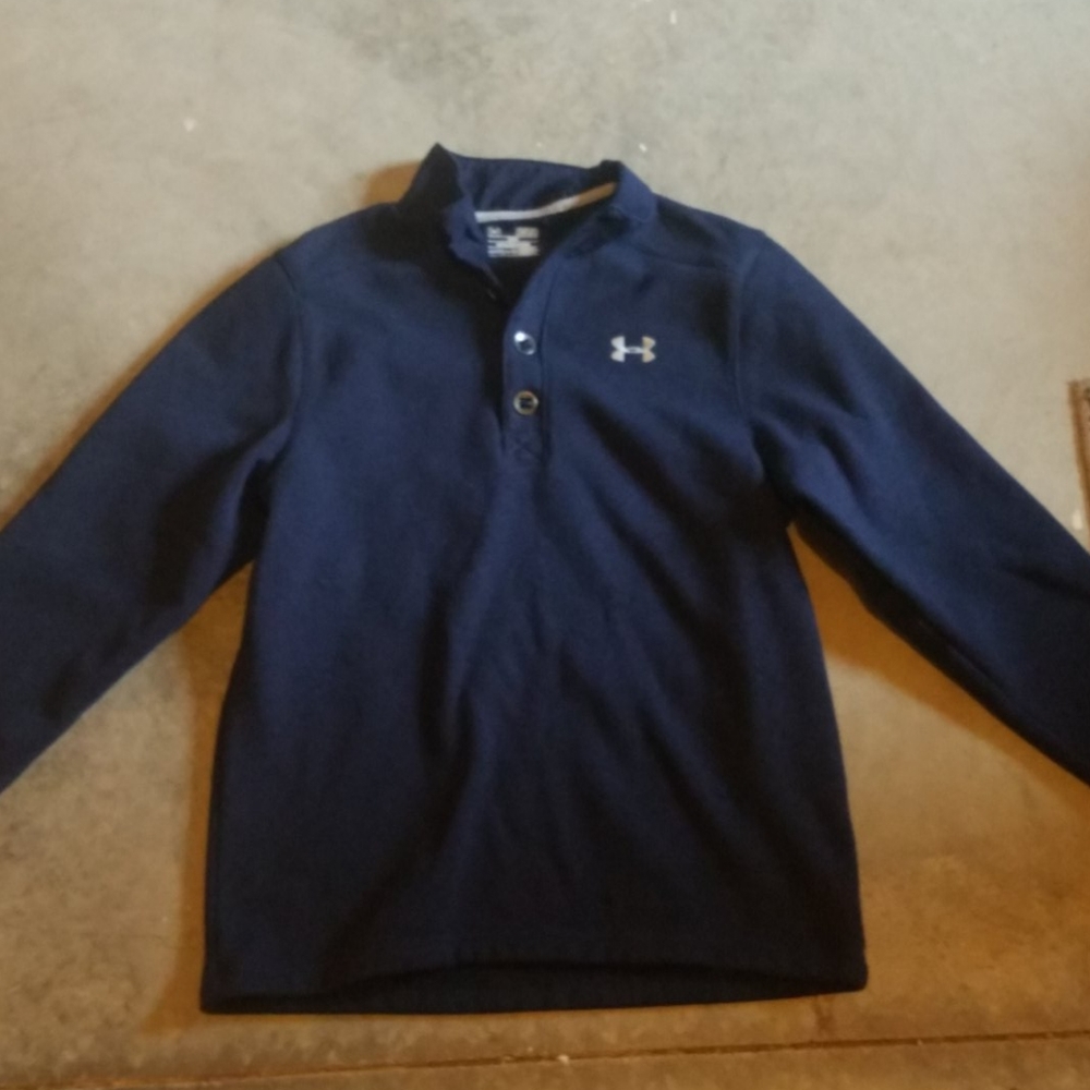 Under Armour specialist henley